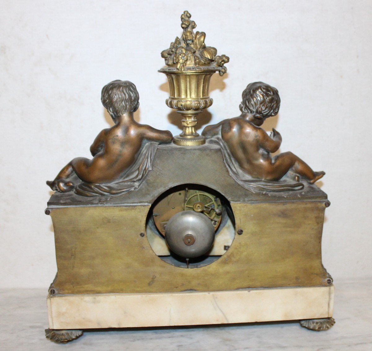 OROLOGIO DA TAVOLO IN BRONZO E MARMO, DI EPOCA NAPOLEONE III, XIX SECOLO-photo-2