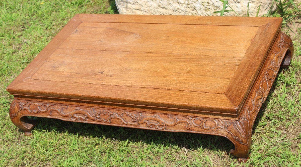 TAVOLO BASSO CINESE IN BOIS DE ROSE "KANG TABLE", CHINE XX SIECLE.