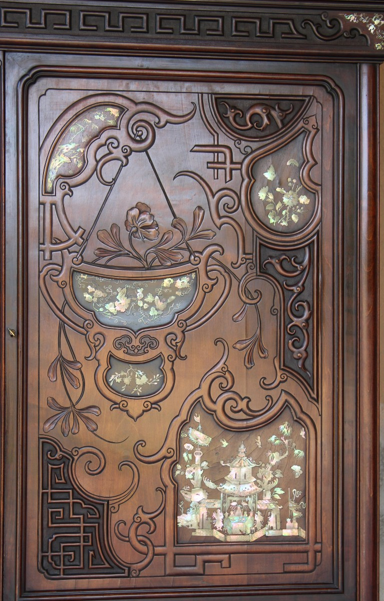 GABRIEL VIARDOT (1830-1904), GRANDE CABINET INTARSIATO IN MADREPERLA, FIRMATO.-photo-4