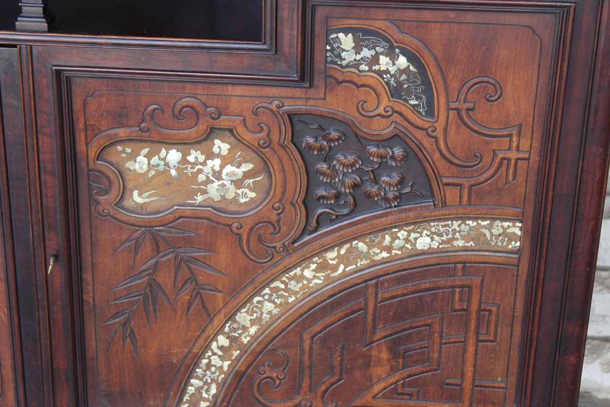 GABRIEL VIARDOT (1830-1904), GRANDE CABINET INTARSIATO IN MADREPERLA, FIRMATO.-photo-1