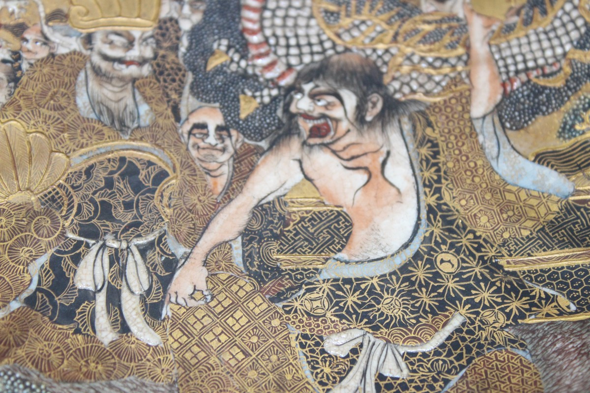 PICCOLO PIATTO POLILOBATO IN CERAMICA SATSUMA, PERIODO MEIJI, FINE DEL XIX SECOLO.-photo-2