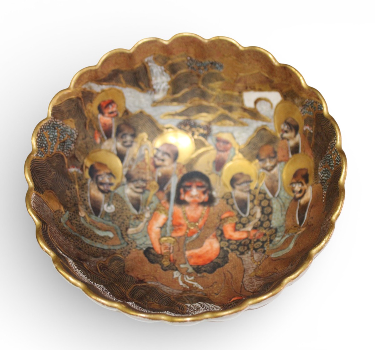 PICCOLA CIOTOLA POLILOBATA IN CERAMICA SASTUMA, MEIJI PERIODO, FINE DEL XIX SECOLO.