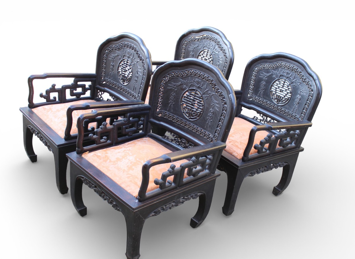 4 sedie orientali in legno esotico intagliato, 1900 circa.-photo-3