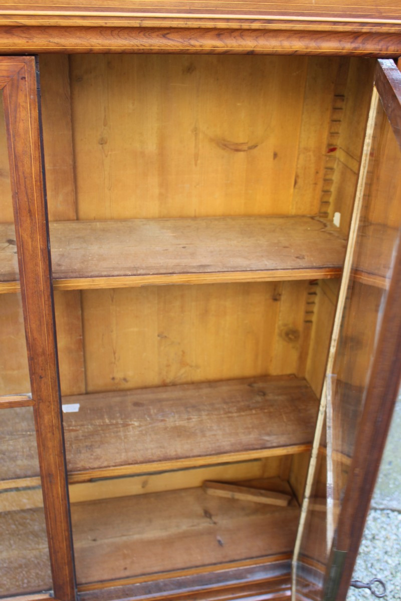 VETRINA/LIBRERIA  DI EPOCA LUIGI FILIPPO IN NOCE FILETTATA, METà DEL XIX SECOLO.-photo-3