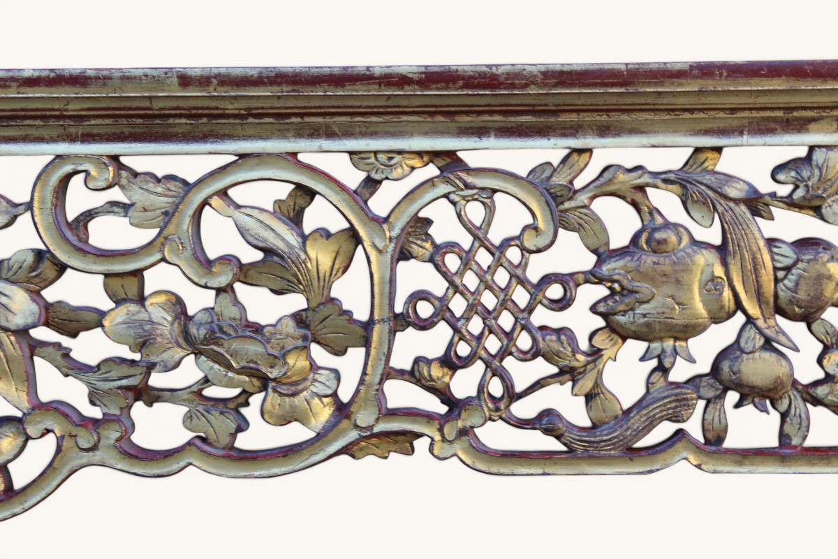 Riquadro in legno intagliato e dorato, Cina XIX secolo.-photo-2