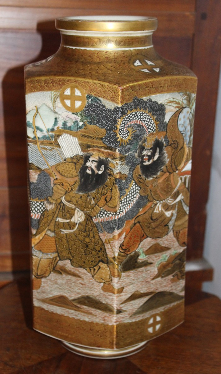 VASO GIAPPONESE SATSUMA ESAGONALE, MEIJI PERIODO, FINE DEL XIX SECOLO.-photo-2