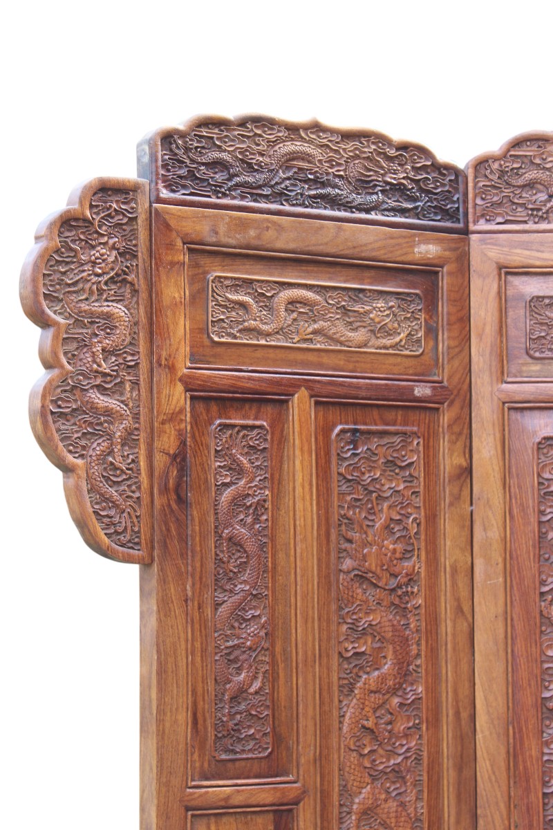 GRANDE PARAVENTO CINESE IN LEGNO ESOTICO CON DRAGHI TRA LE NUVOLE, CINA XX SECOLO.-photo-2