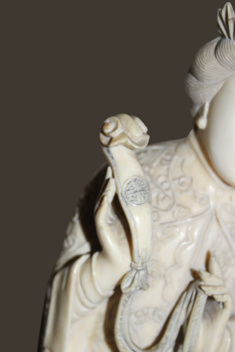 Scultura in avorio raffigurante una dama imperiale, Cina 1920 circa.-photo-4