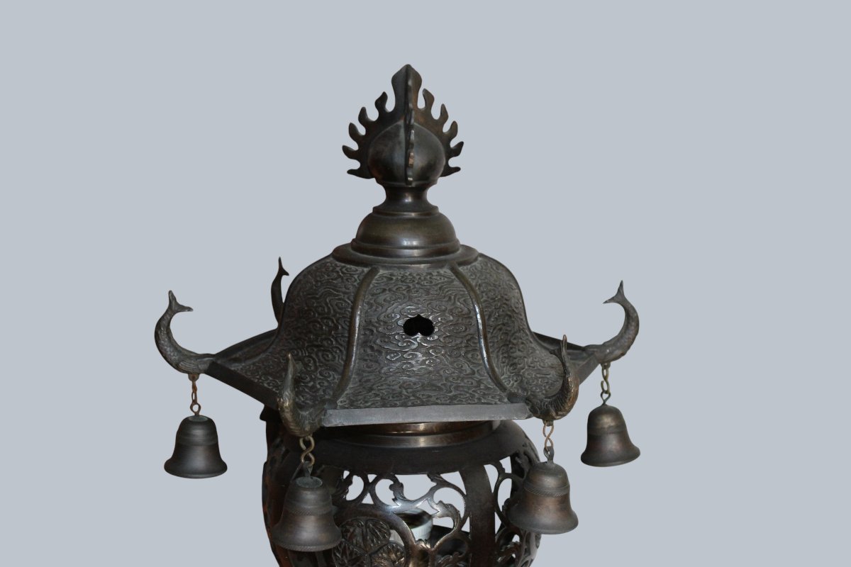 GRANDE LANTERNA BRUCIA PROFUMI IN BRONZO, GIAPPONE INIZIO 1900.-photo-3