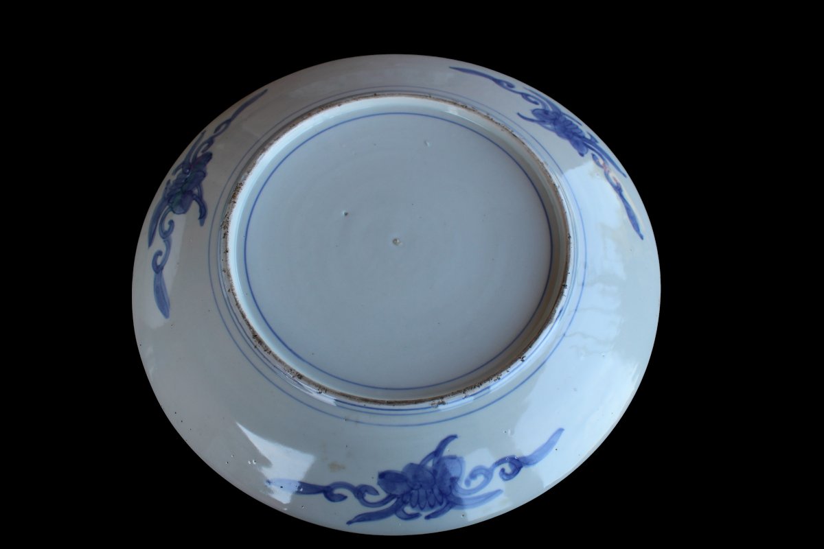 GRANDE PIATTO IN PORCELLANA GIAPPONESE IMARI, MEIJI PERIODO, FINE XIX SECOLO.-photo-1