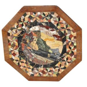 Coperchio di tavolino intarsiato in marmi vari e pietre dure, Italia, XIX secolo