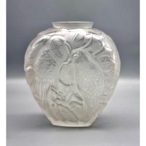 Vase With Parakeets Delatte 1930