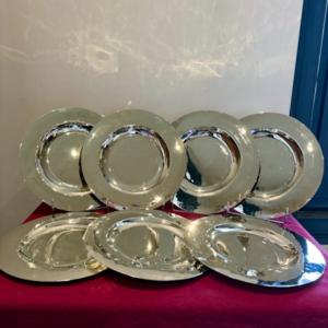 7 Hammered Brass Presentation Plates