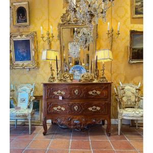 Louis XV Period Curved Sauteuse Commode In Molded And Carved Walnut Provence Circa 1740-1750