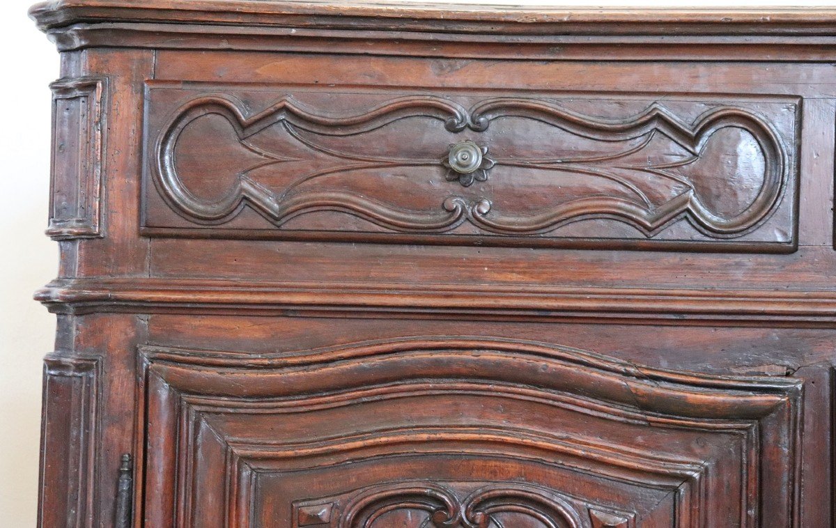Credenza antica in legno di noce massiccio con piattaia, sec XVII-photo-3
