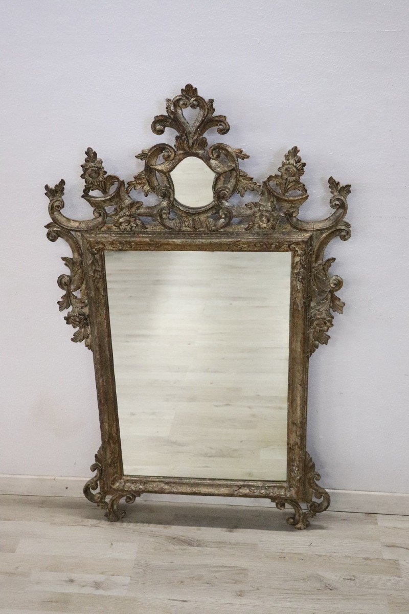Specchio da parete in legno intagliato e argentato-photo-2