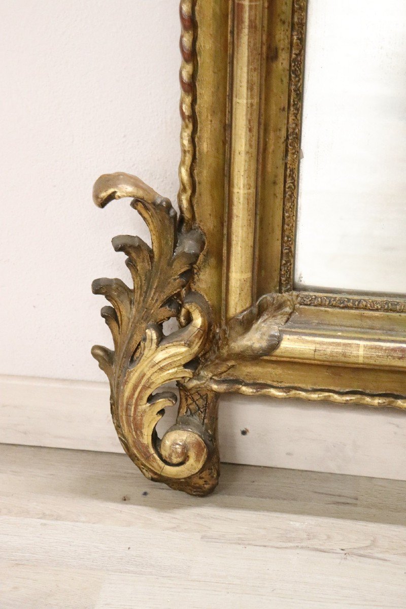 Specchio da parete antico in legno intagliato e dorato, metà XIX secolo-photo-3