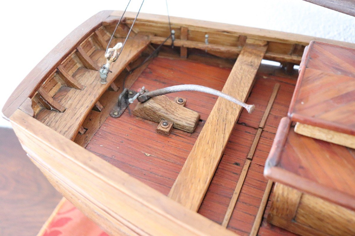 Barca a vela in legno fatta a mano-photo-8
