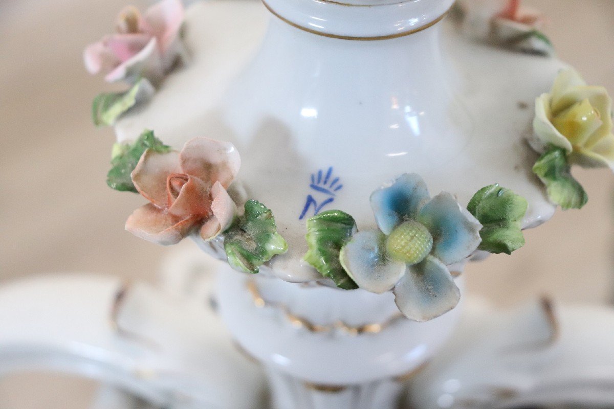 Lampadario in porcellana con decorazione floreale di Capodimonte, anni '50-photo-1
