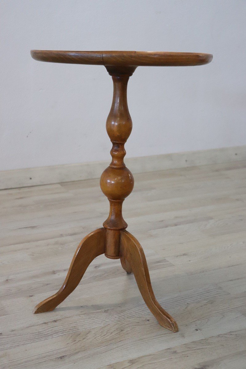 Tavolo da fumo rotondo della metà del XIX secolo in legno di faggio-photo-2