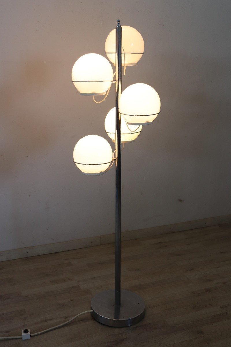 Lampada da terra in metallo cromato e vetro attribuita a Gino Sarfatti, anni '60-photo-2