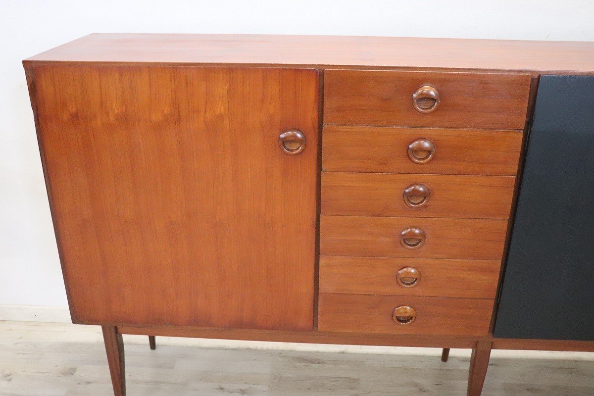 Credenza lunga impiallacciata in teak, anni '60-photo-1