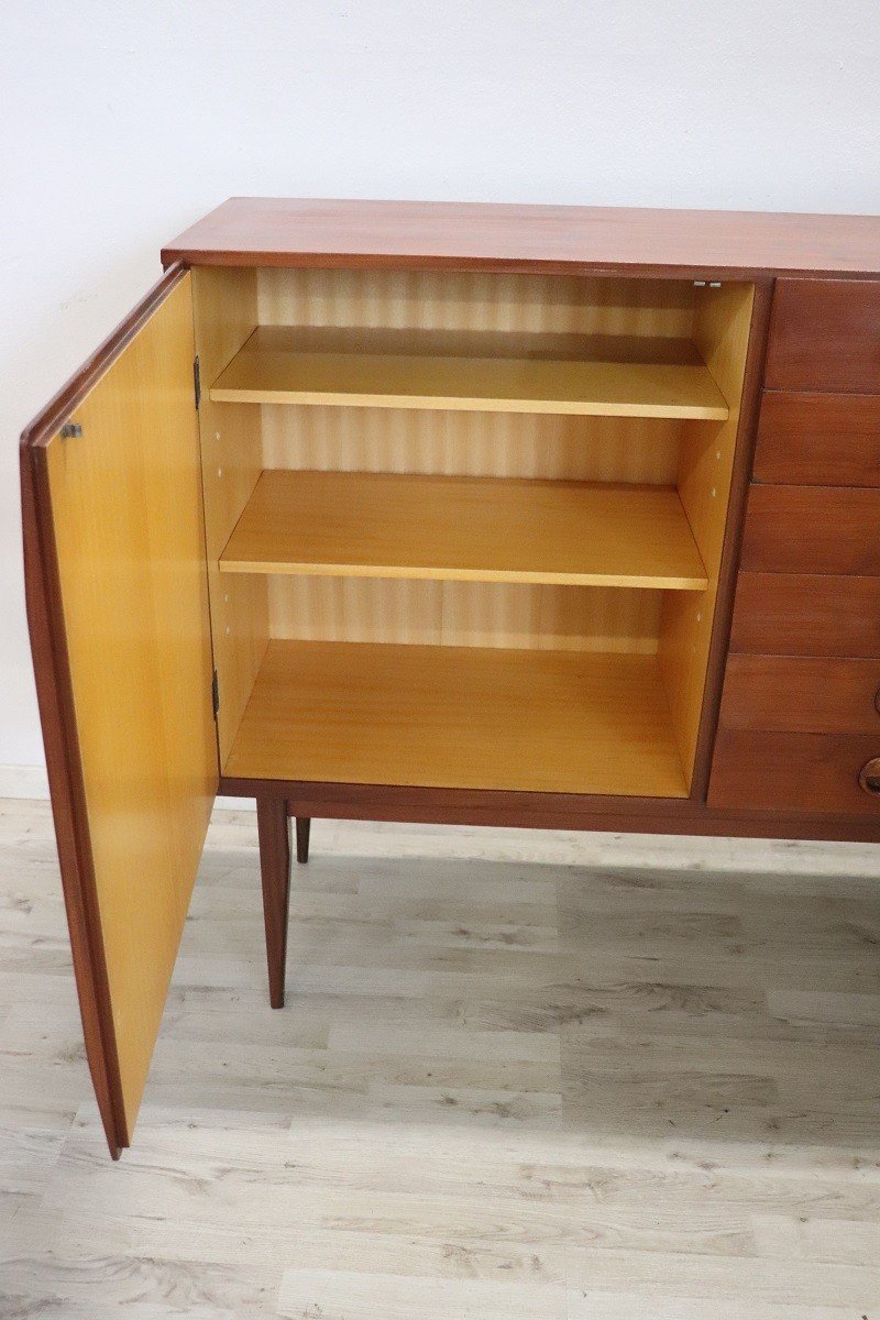 Credenza lunga impiallacciata in teak, anni '60-photo-2