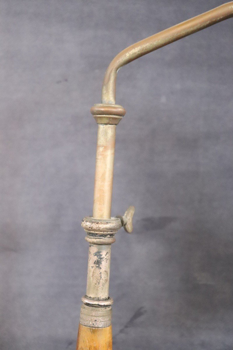 Lampada da tavolo vintage in ottone e vetro, anni '30-photo-1