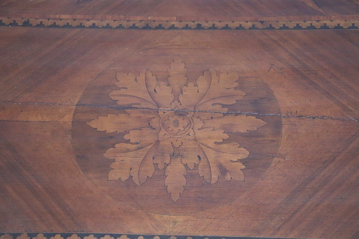 Comò in legno di noce intarsiato stile Luigi XVI-photo-3