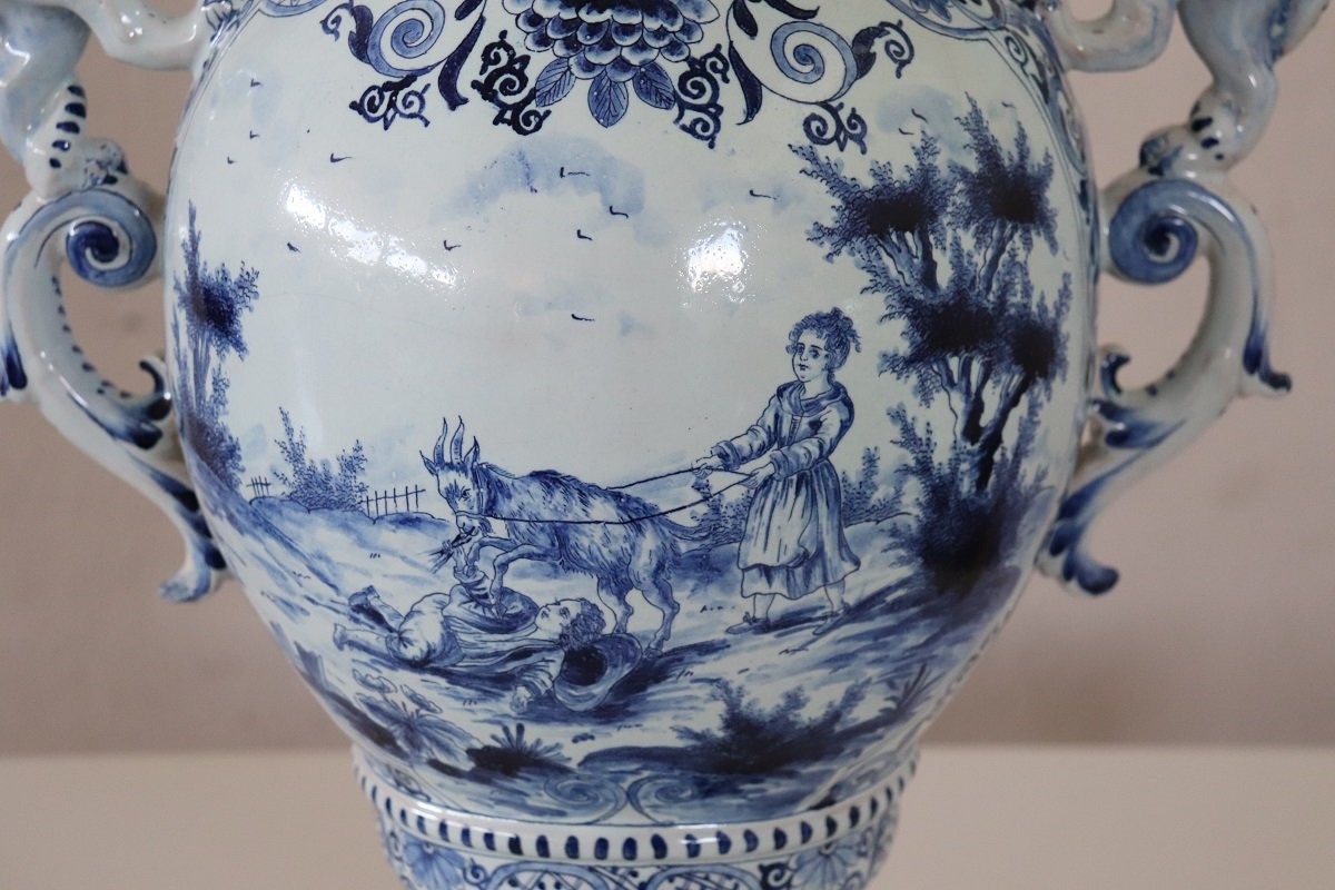 Vaso in maiolica con leoni, XIX secolo-photo-3