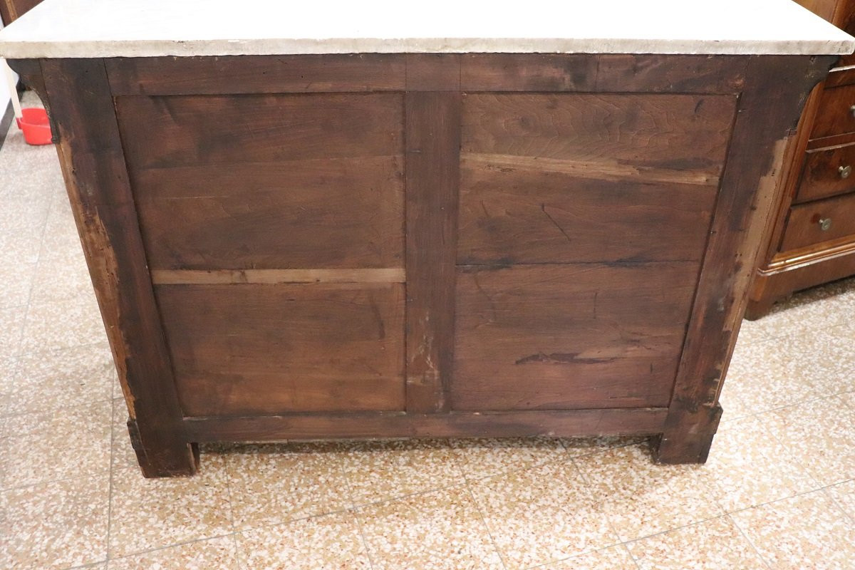 Cassettiera antica in noce intarsiato con piano in marmo, inizio XIX secolo-photo-8