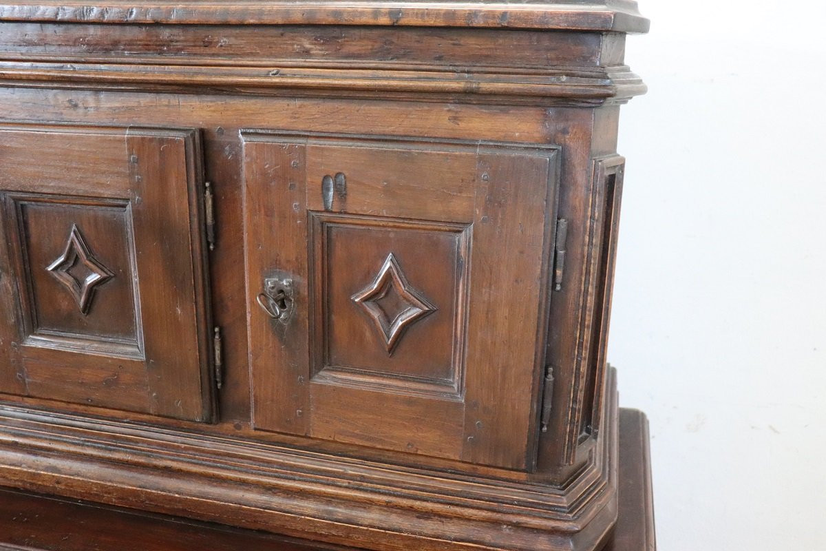 Antica credenza secolo XVII-photo-4