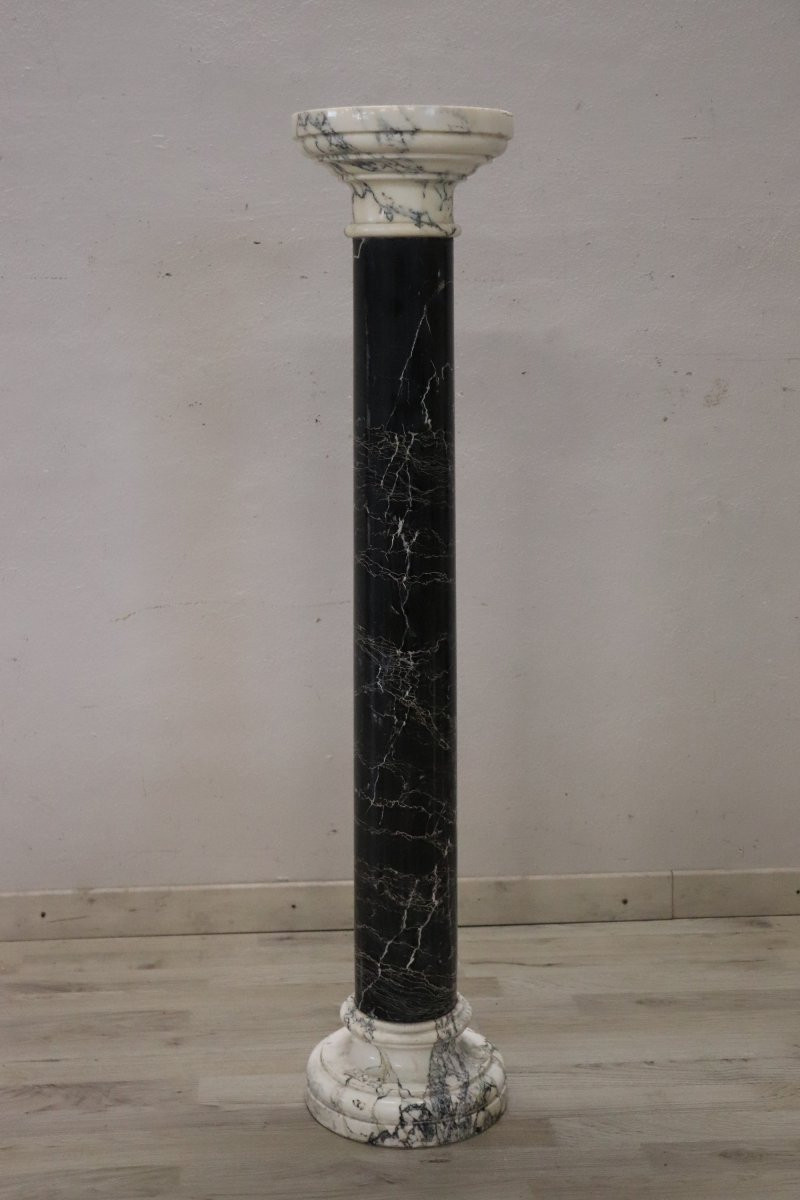 Colonna antica in marmo bianco e nero, Italia fine XIX secolo-photo-1