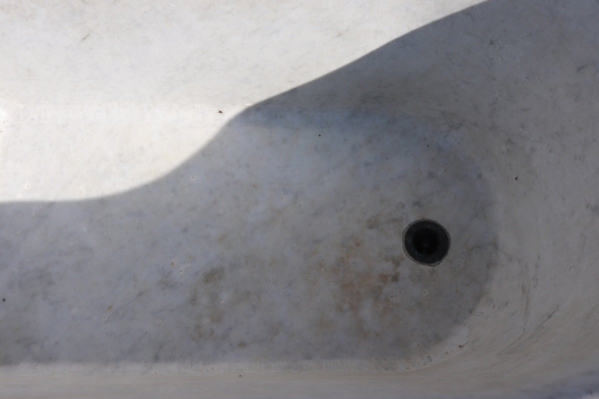 Antica vasca in marmo di Carrara, inizi secolo XIX-photo-2