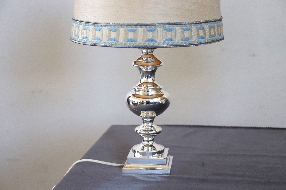 Elegante coppia di lampade da comodino in metallo argentato, Italia anni '70-photo-4