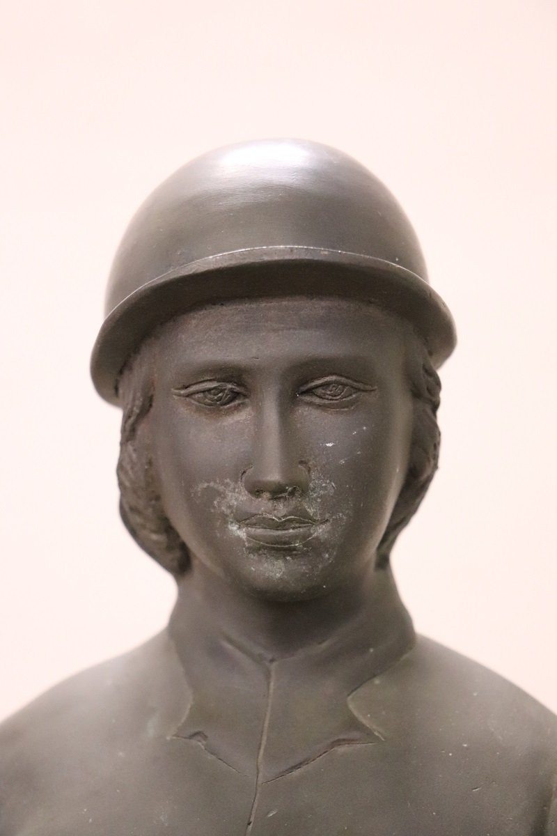 Scultura in bronzo firmata, fantino a cavallo, altezza 103 cm-photo-2