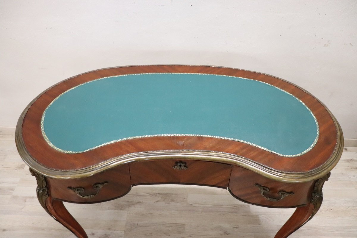 Elegante scrivania in stile Luigi XV, Italia XX secolo-photo-3