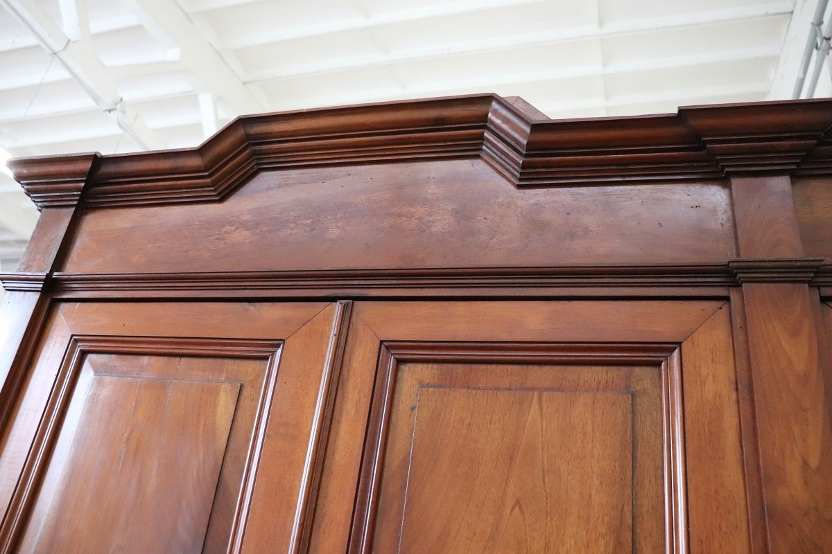 Grande armadio antico in noce massello, Italia, metà XIX secolo-photo-8