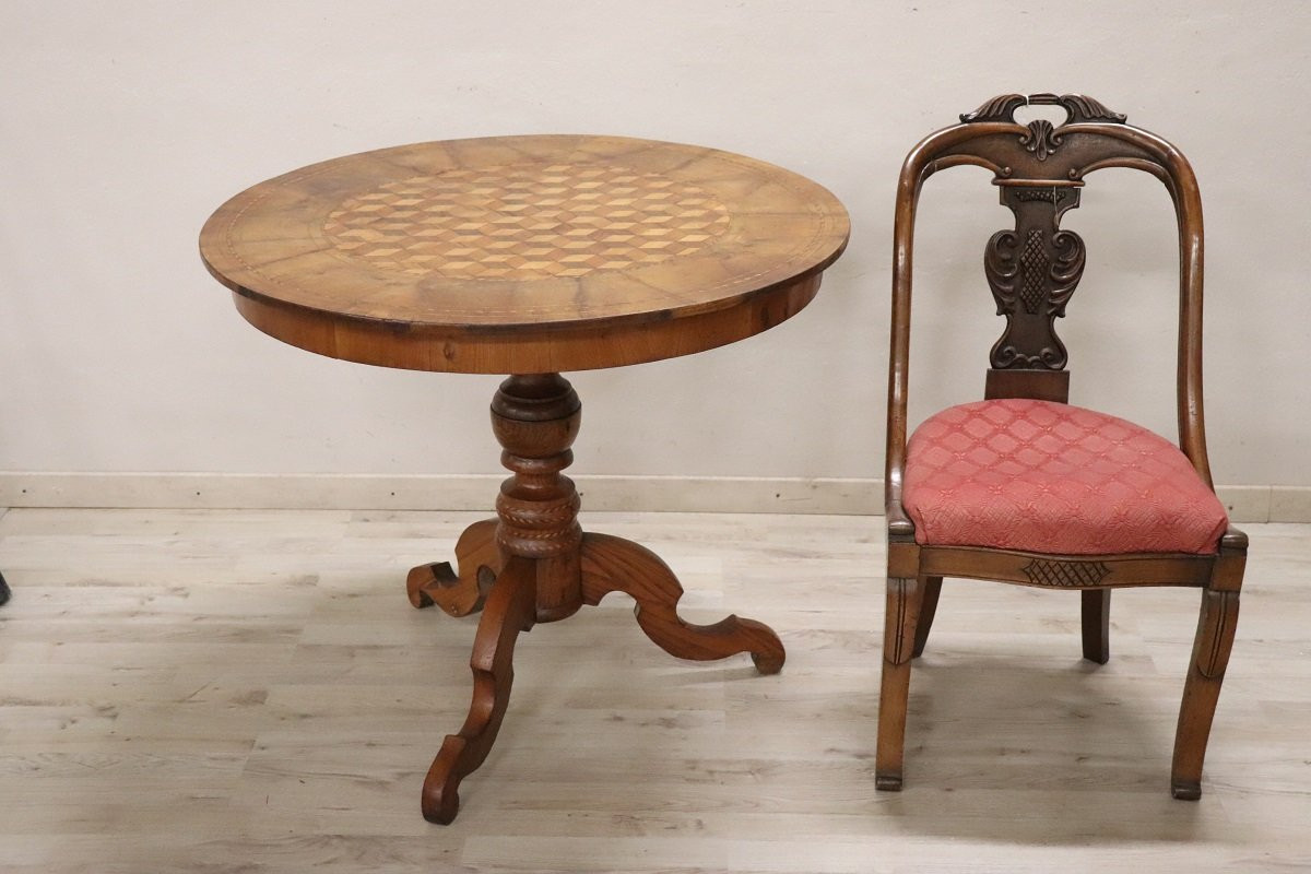 Tavolo rotondo antico in noce intarsiato, Italia, metà del XIX secolo-photo-5