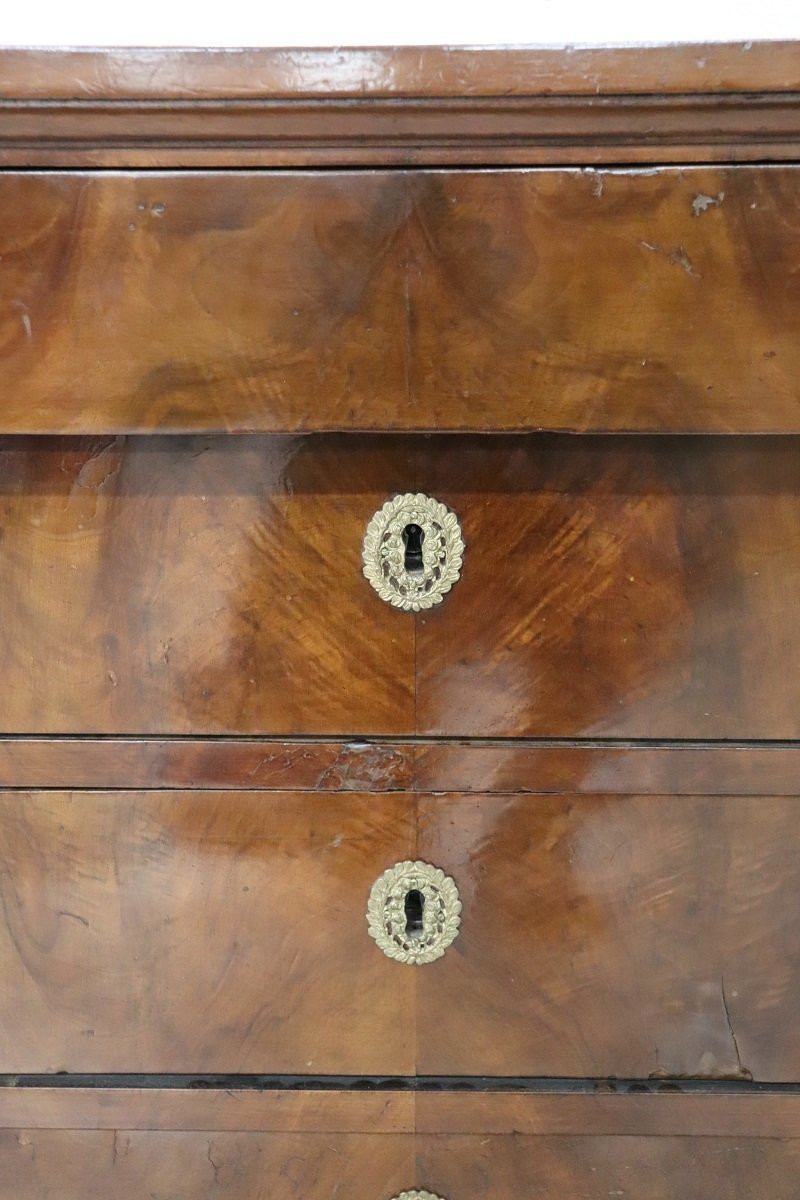 Cassettone Impero in noce, Italia, inizio XIX secolo-photo-2