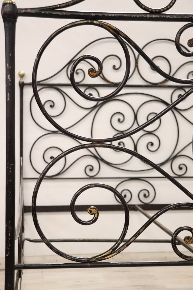Letto matrimoniale antico in ferro battuto, Italia XIX secolo-photo-2