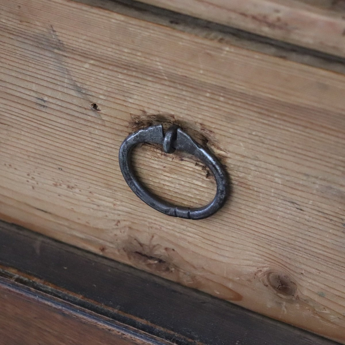 Raro piccolo armadio antico in noce e piano in marmo, Italia XIX secolo-photo-4