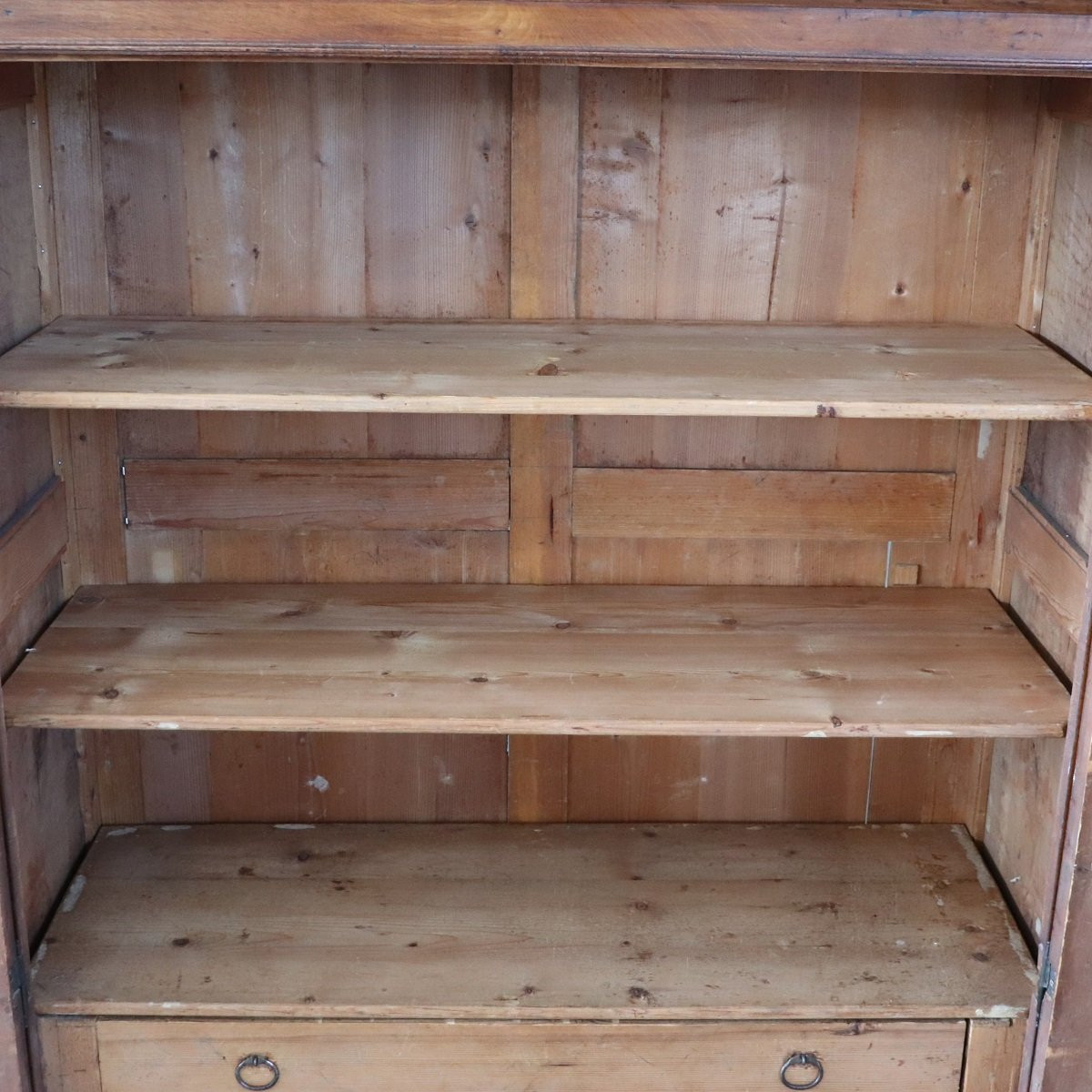 Raro piccolo armadio antico in noce e piano in marmo, Italia XIX secolo-photo-5