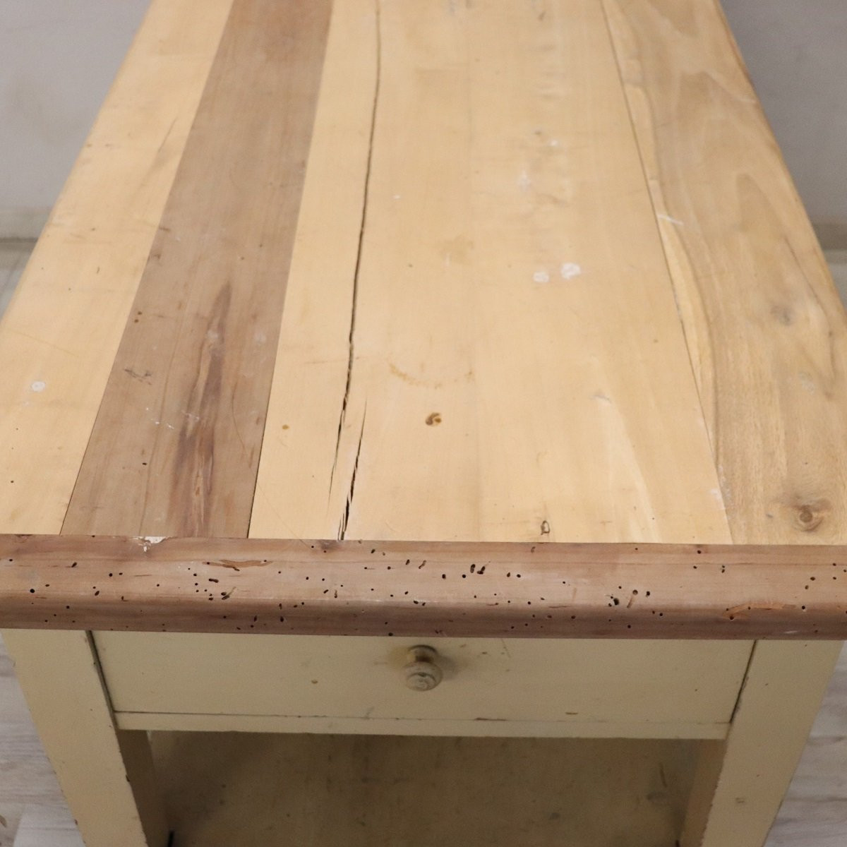 Tavolo da lavoro in legno di pioppo laccato color crema, Italia, fine XIX secolo-photo-1