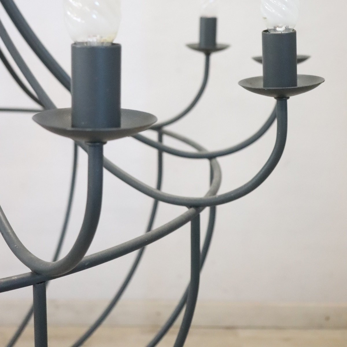 Lampadario vintage di grandi dimensioni in ferro, 12 luci-photo-5