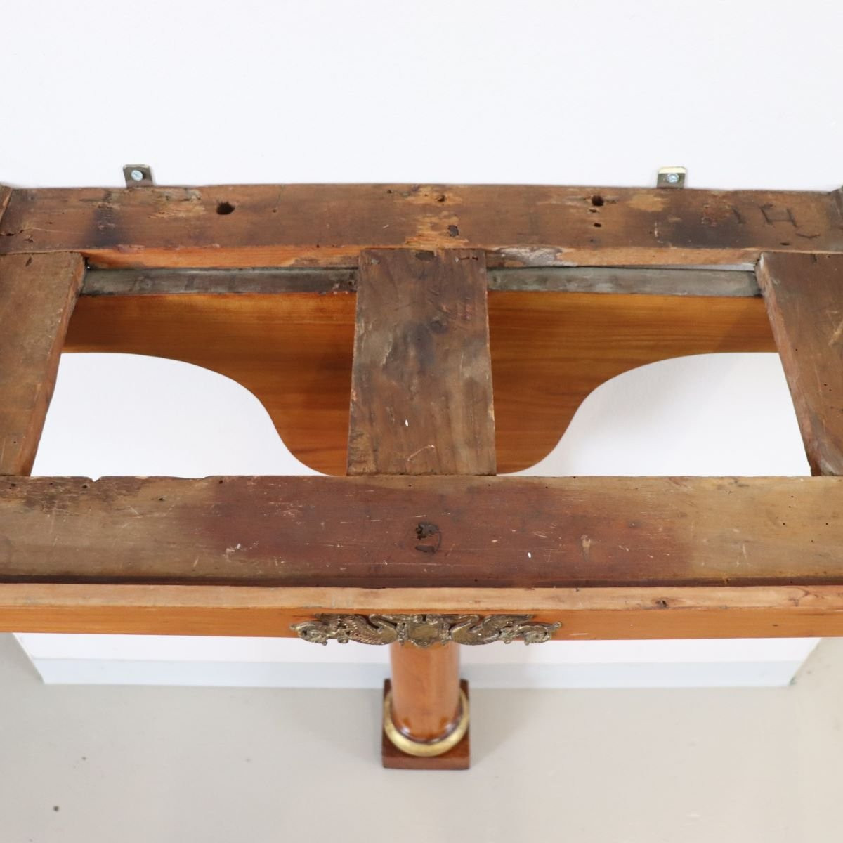 Consolle in legno di ciliegio con piano in marmo, inizio XIX secolo.-photo-5