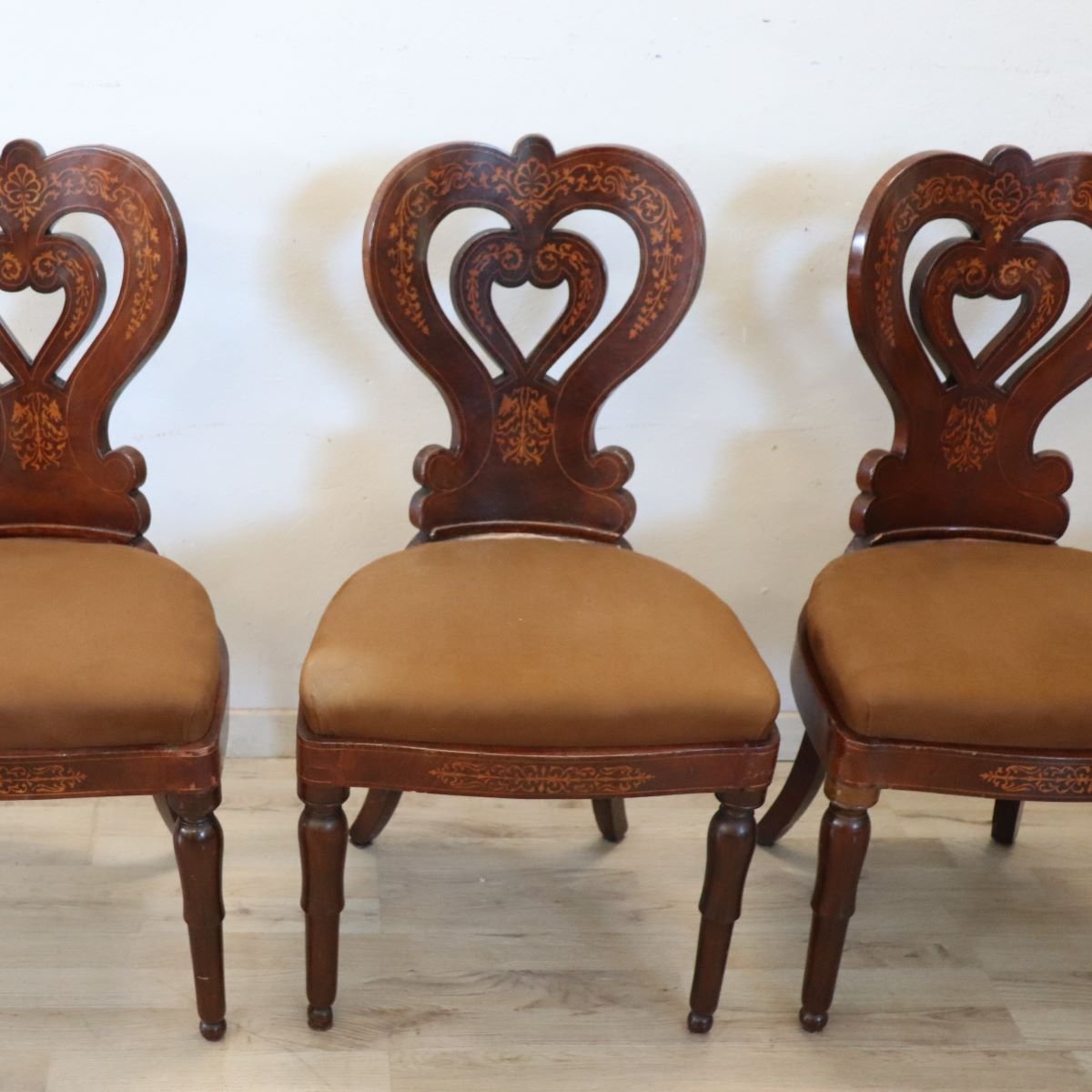 Set di 6 sedie antiche intarsiate in noce, Italia, XIX secolo-photo-1