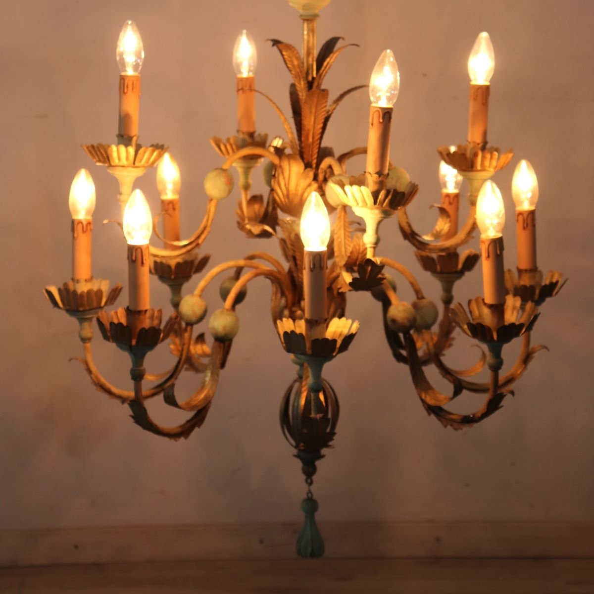 Lampadario in legno laccato e ferro, 12 lampadine, inizio XX secolo-photo-2