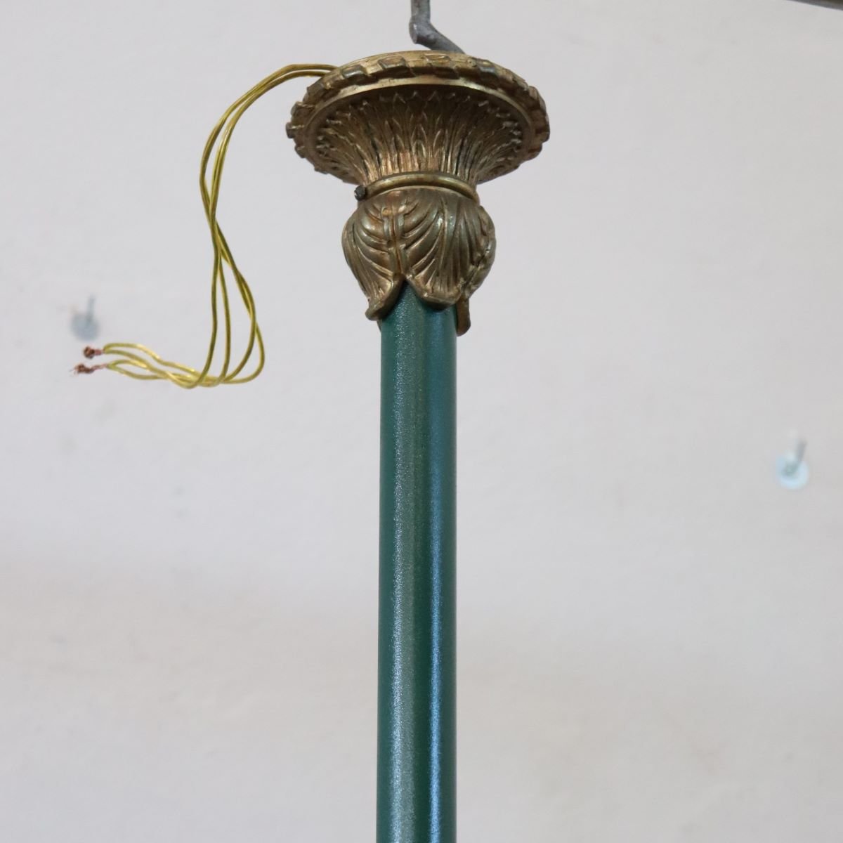 Lampadario in bronzo dorato e metallo laccato verde, 18 lampadine, Italia, inizio XX secolo.-photo-2