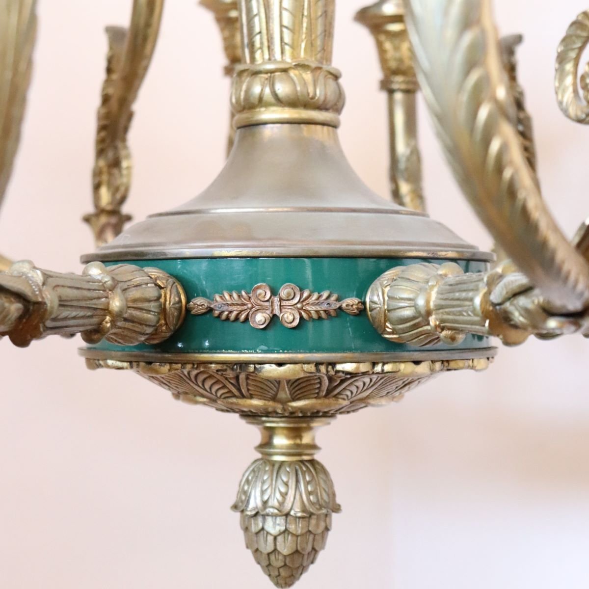 Lampadario in bronzo dorato e metallo laccato verde, 18 lampadine, Italia, inizio XX secolo.-photo-5